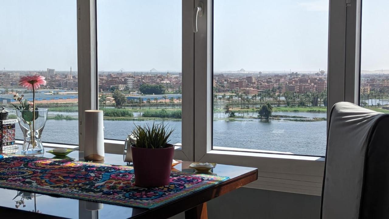 Nile Pyramidal View Apartment El El Cairo Exterior foto